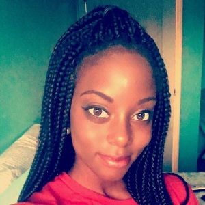 Meet your Posher, Imani